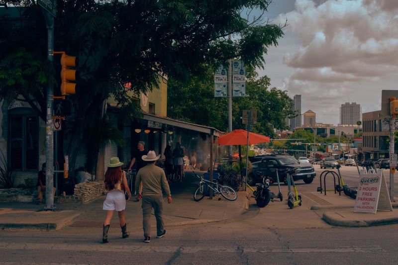 Housing Market Shift: Austin's Reversal Signals Cooling Trend