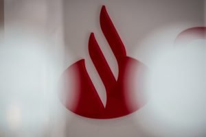 Banco Santander Ups Forecast After Strong Q2 Performance